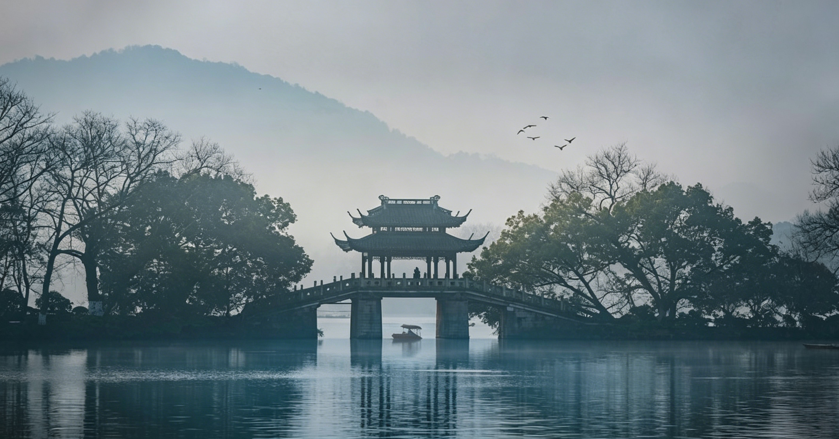 Hangzhou Travel Guide: West Lake, Longjing Tea & Zen Temples