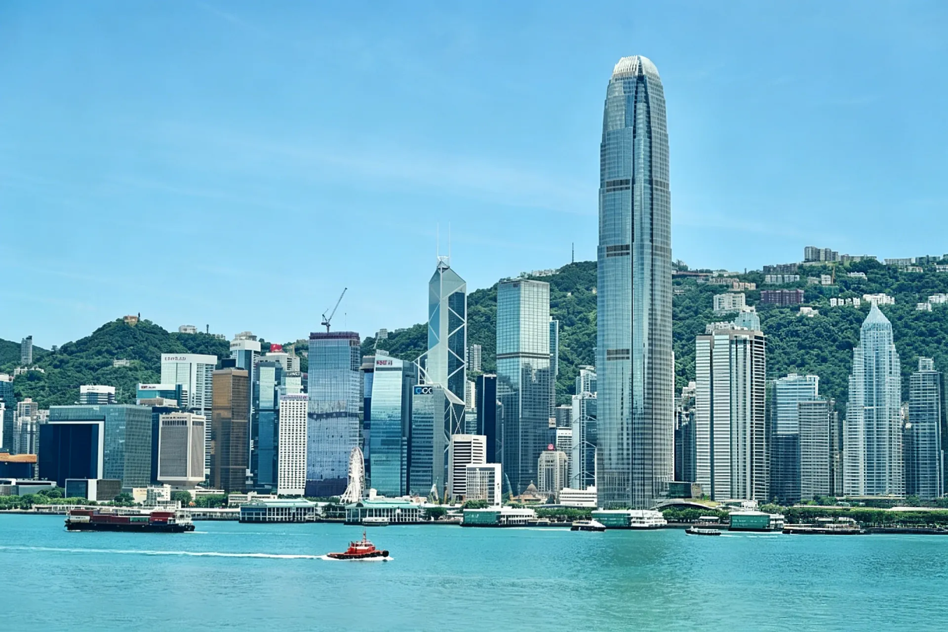 Hong Kong Travel Guide: Victoria Peak, Dim Sum & Neon Nights